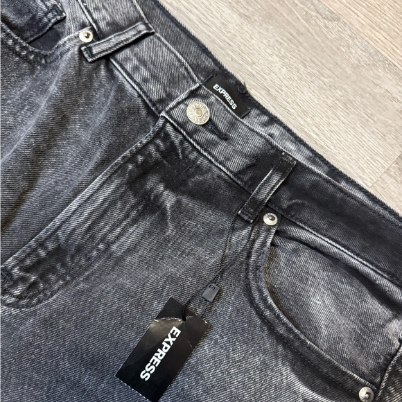 •EXPRESS• HIGH RISE STRAIGHT ANKLE JEANS - Picture 7 of 8